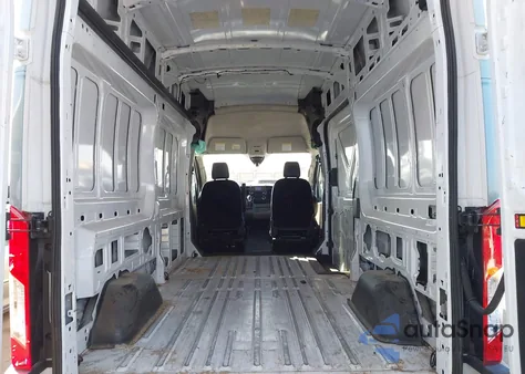 2022 Ford Transit-250 z USA, uszkodzony, nr VIN 1FTBR1X89NKA70351